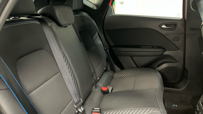 Renault Captur 1.6 E-Tech Full Hybrid 145 Esprit Alpine 5dr Auto Hybrid Hatchback